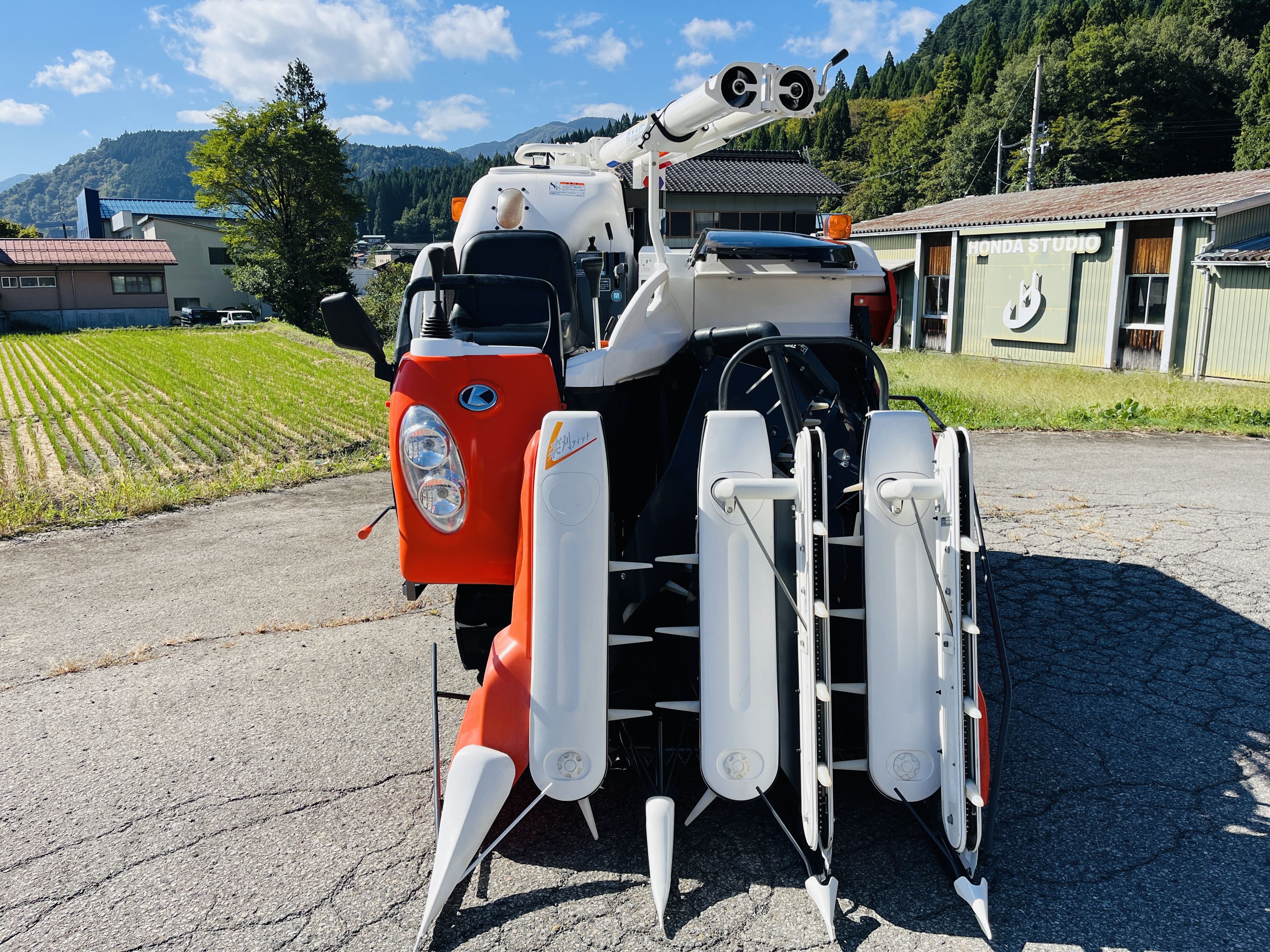 クボタ 中古コンバイン ARN320-GDXWの商品画像3