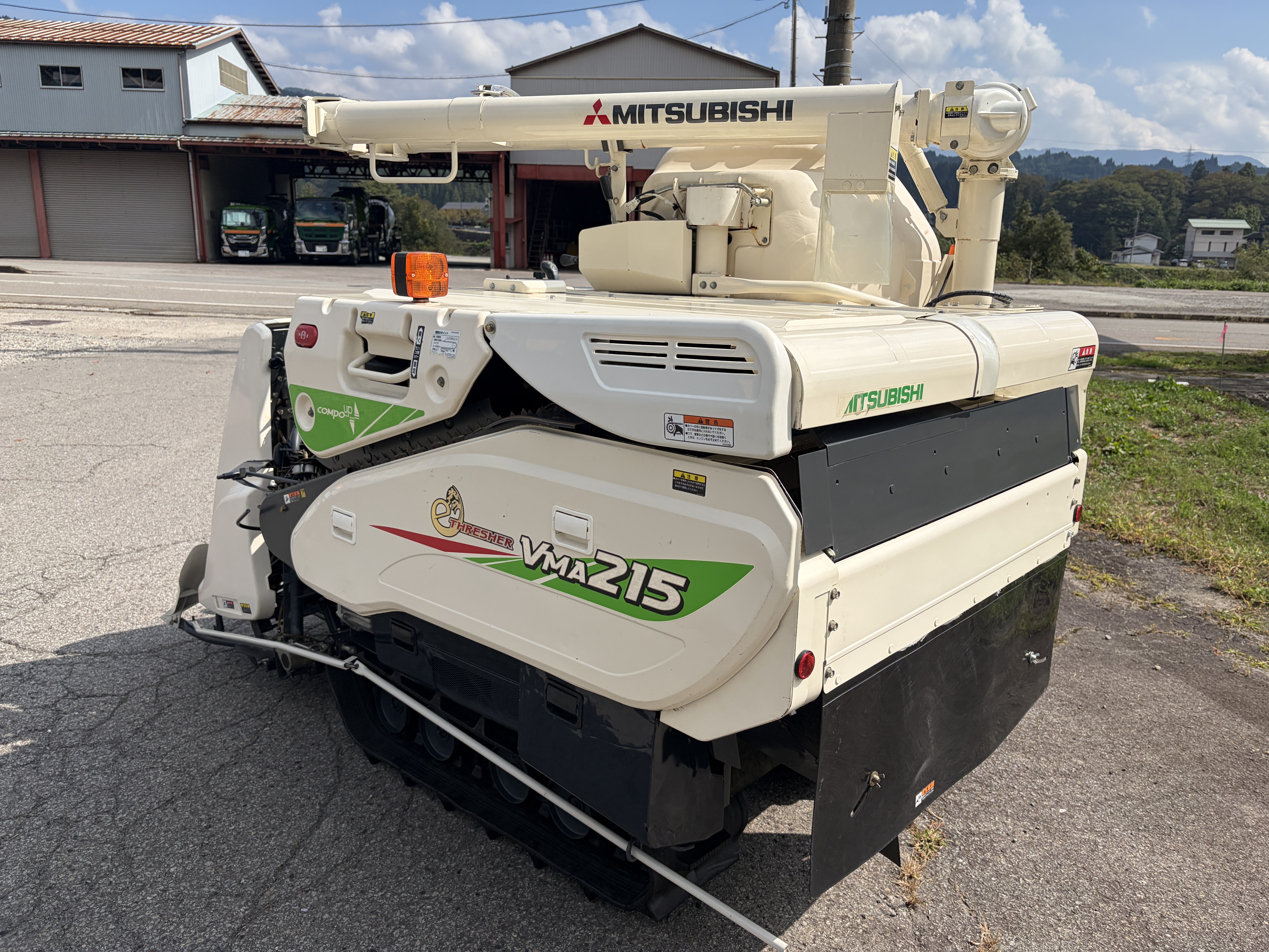 三菱マヒンドラ農機 中古コンバイン VMA215Gの商品画像4