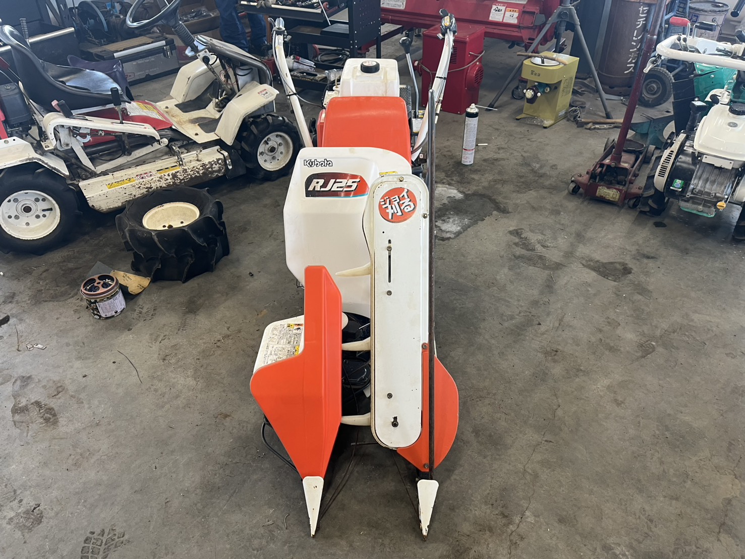 クボタ 中古バインダー RJ25-D