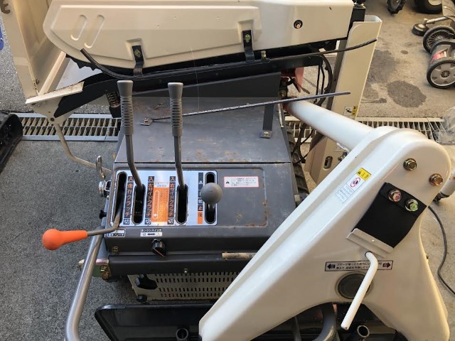 フジイコーポレーション 中古ハーベスター H52の商品画像5