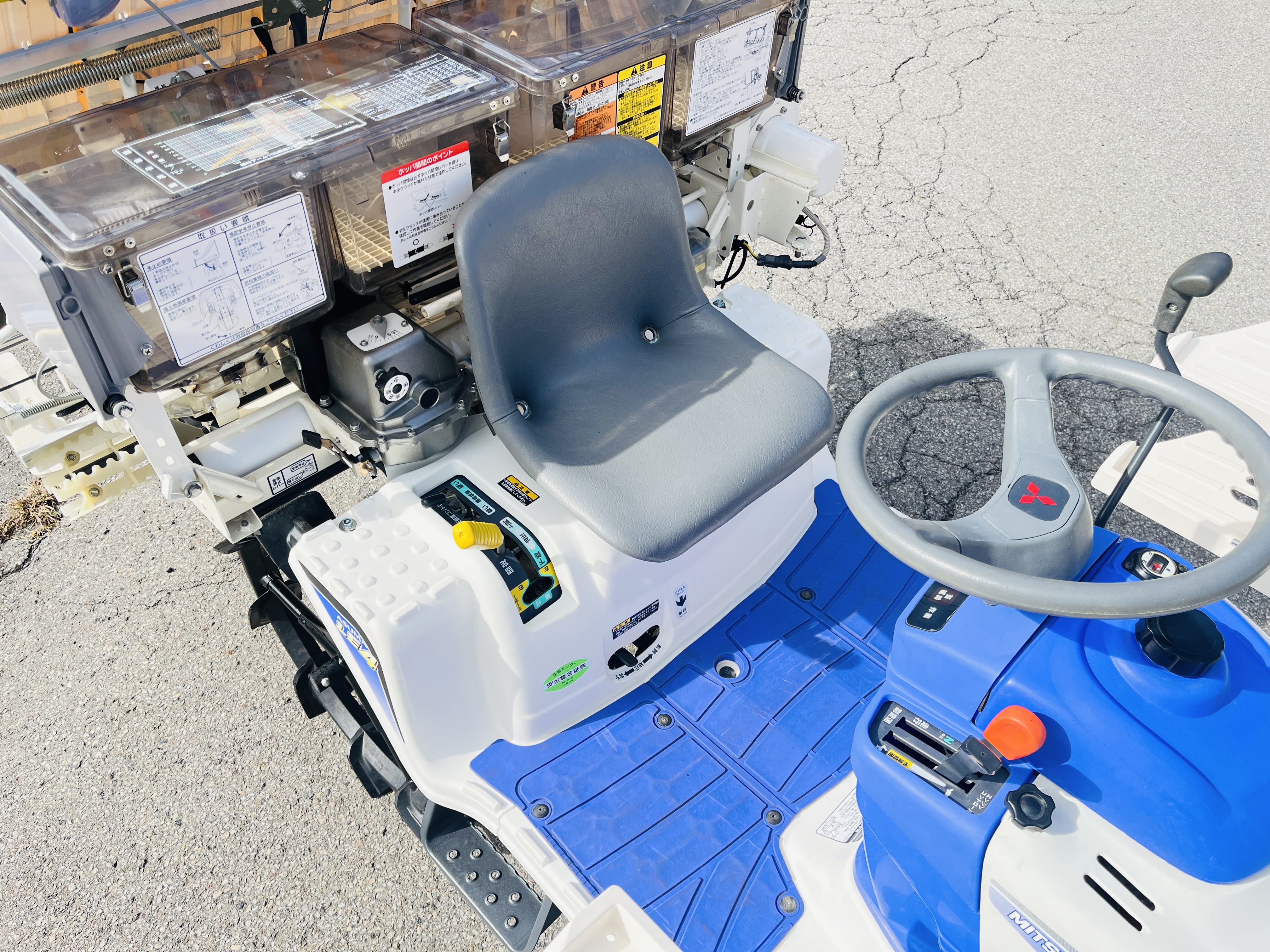 三菱マヒンドラ農機 中古田植機 LE4の商品画像7