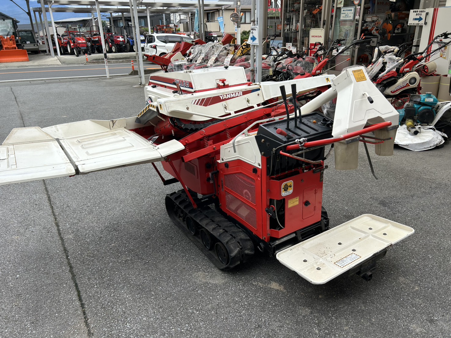 ヤンマー 中古バインダー PKA6-Dの商品画像1