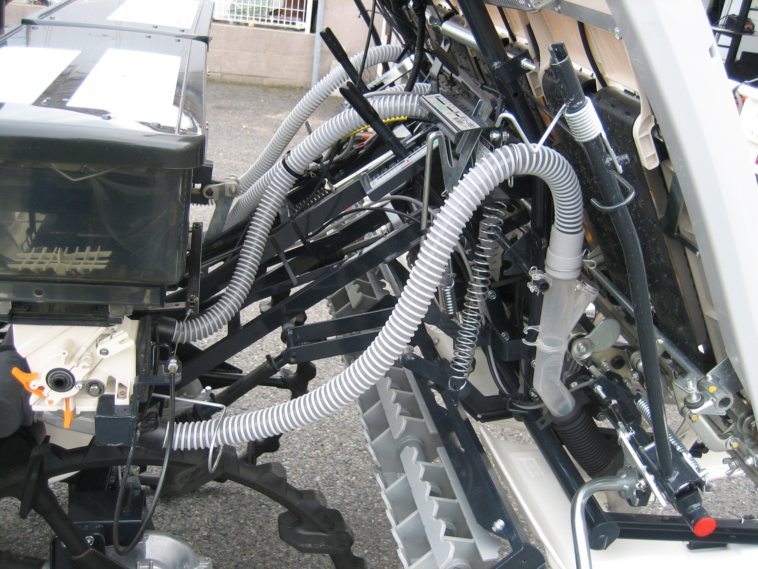 ヤンマー 中古田植機 YR4SA RZFの商品画像9