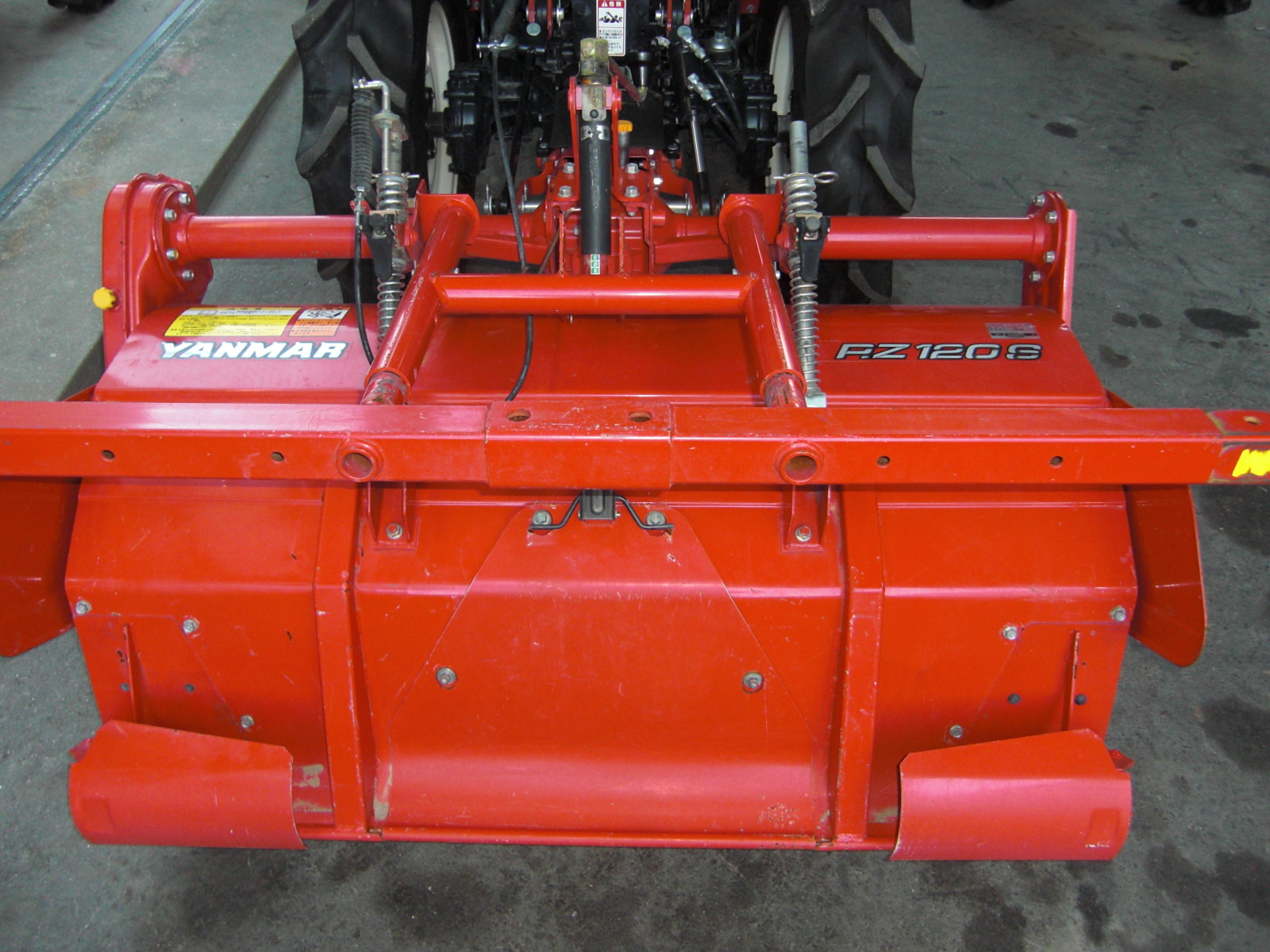 ヤンマー 中古トラクター GK14-VUS2E    人気のヤンマーGKシリーズ　！　高年式　！　小型フル装備　！の商品画像8