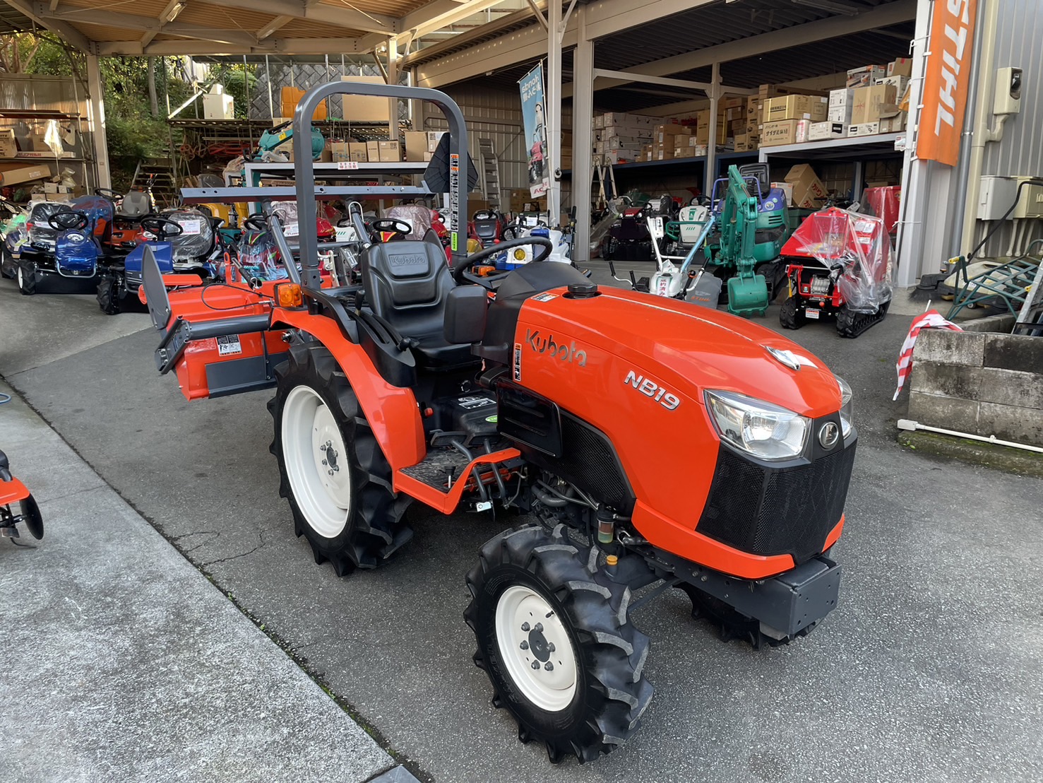 クボタ 中古トラクター NB19MARF14の商品画像2