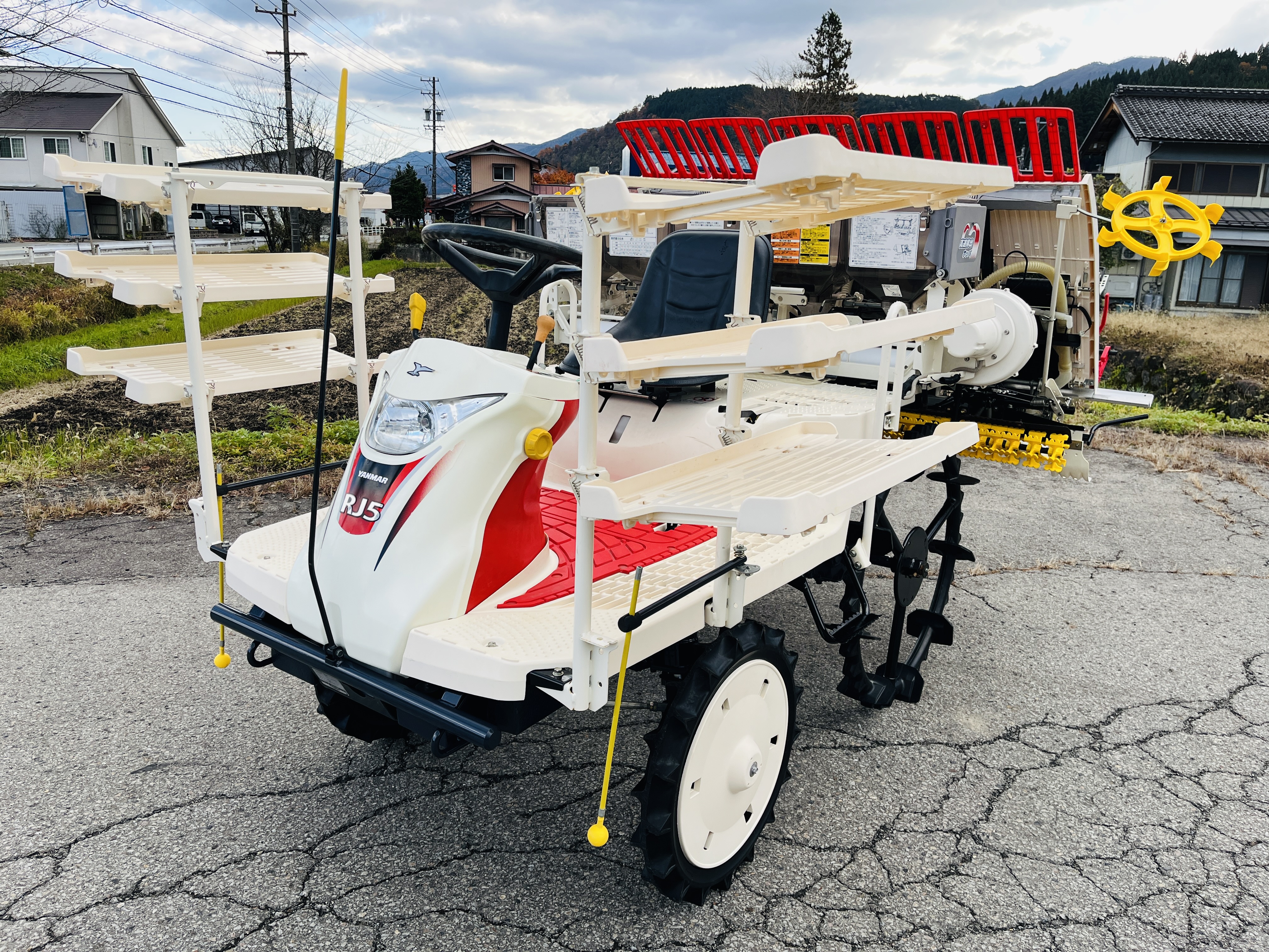 ヤンマー 中古田植機 RJ5の商品画像1