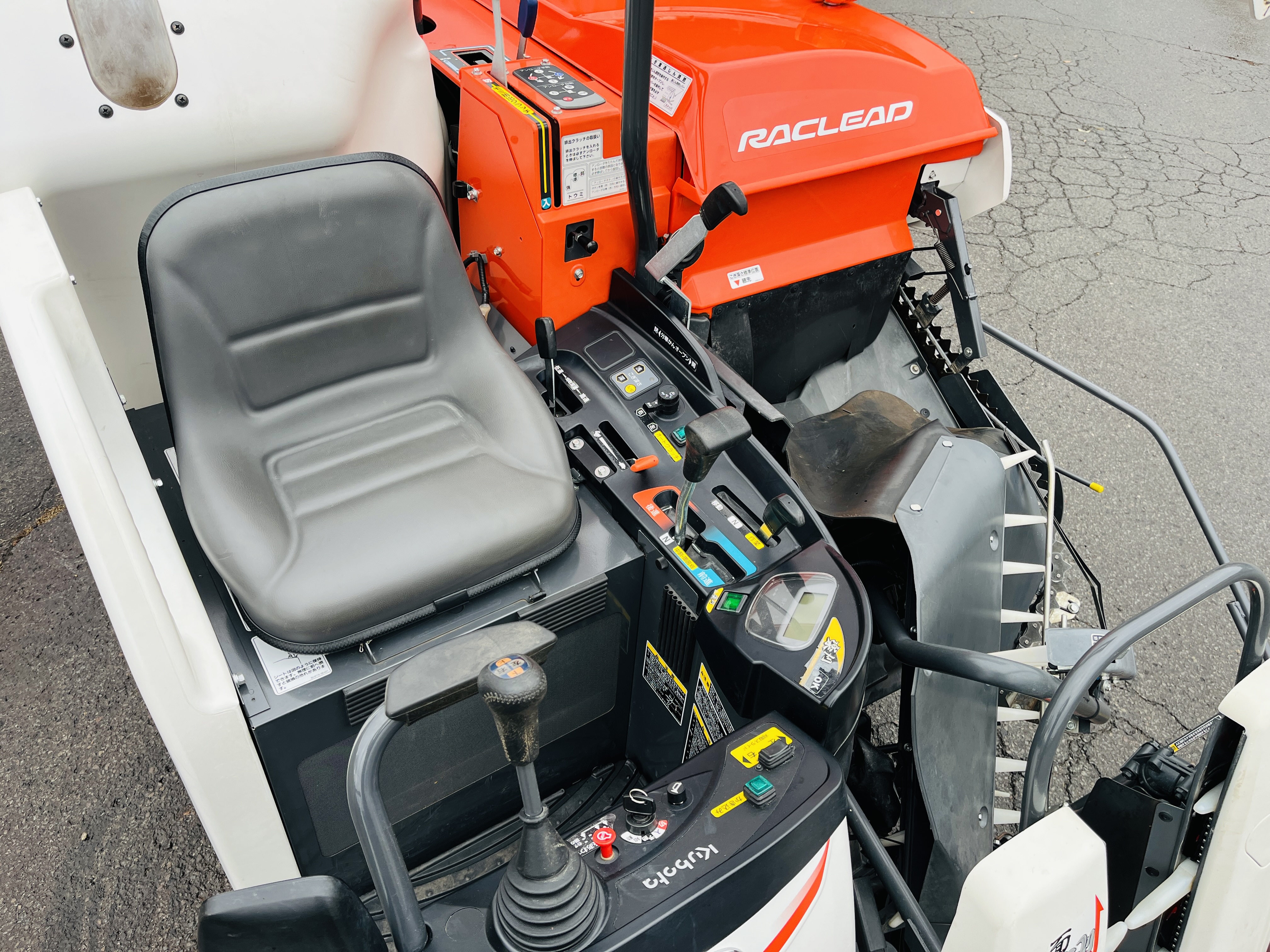 クボタ 中古コンバイン ER220-GW2の商品画像9