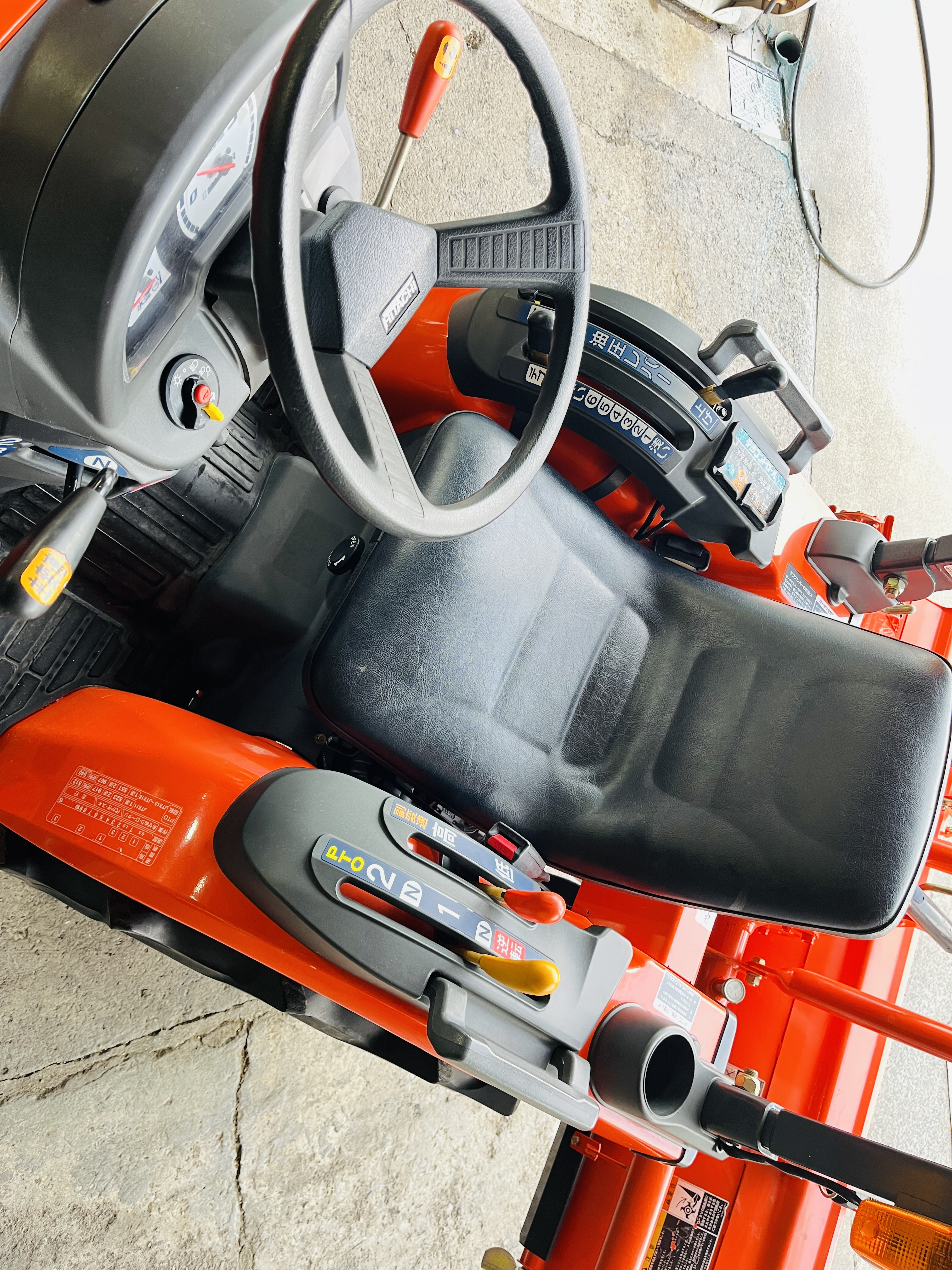 日立 中古トラクター JTX16の商品画像9