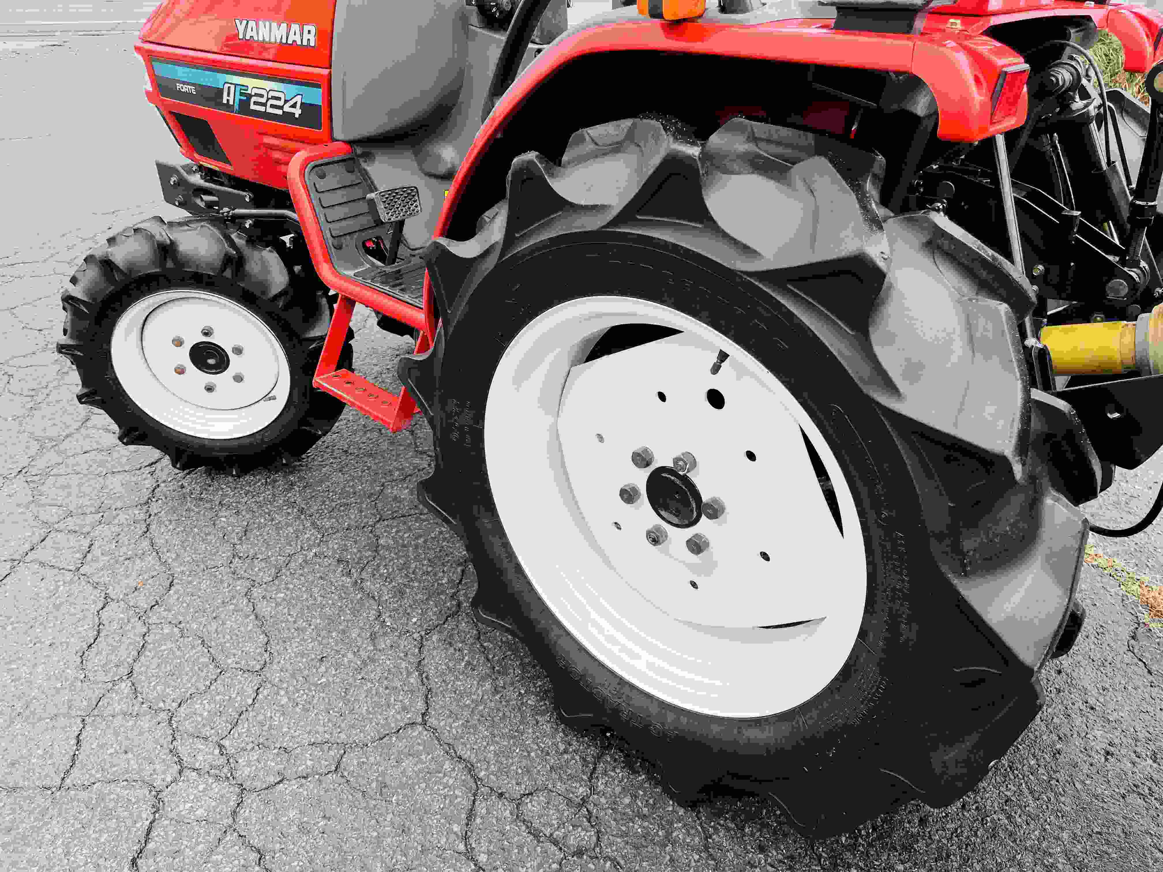 ヤンマー 中古トラクター AF224の商品画像8