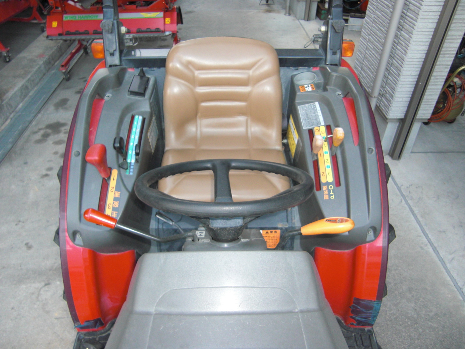 ヤンマー 中古トラクター EF224 VUKS5+ウィングハロー2m40cmの商品画像2