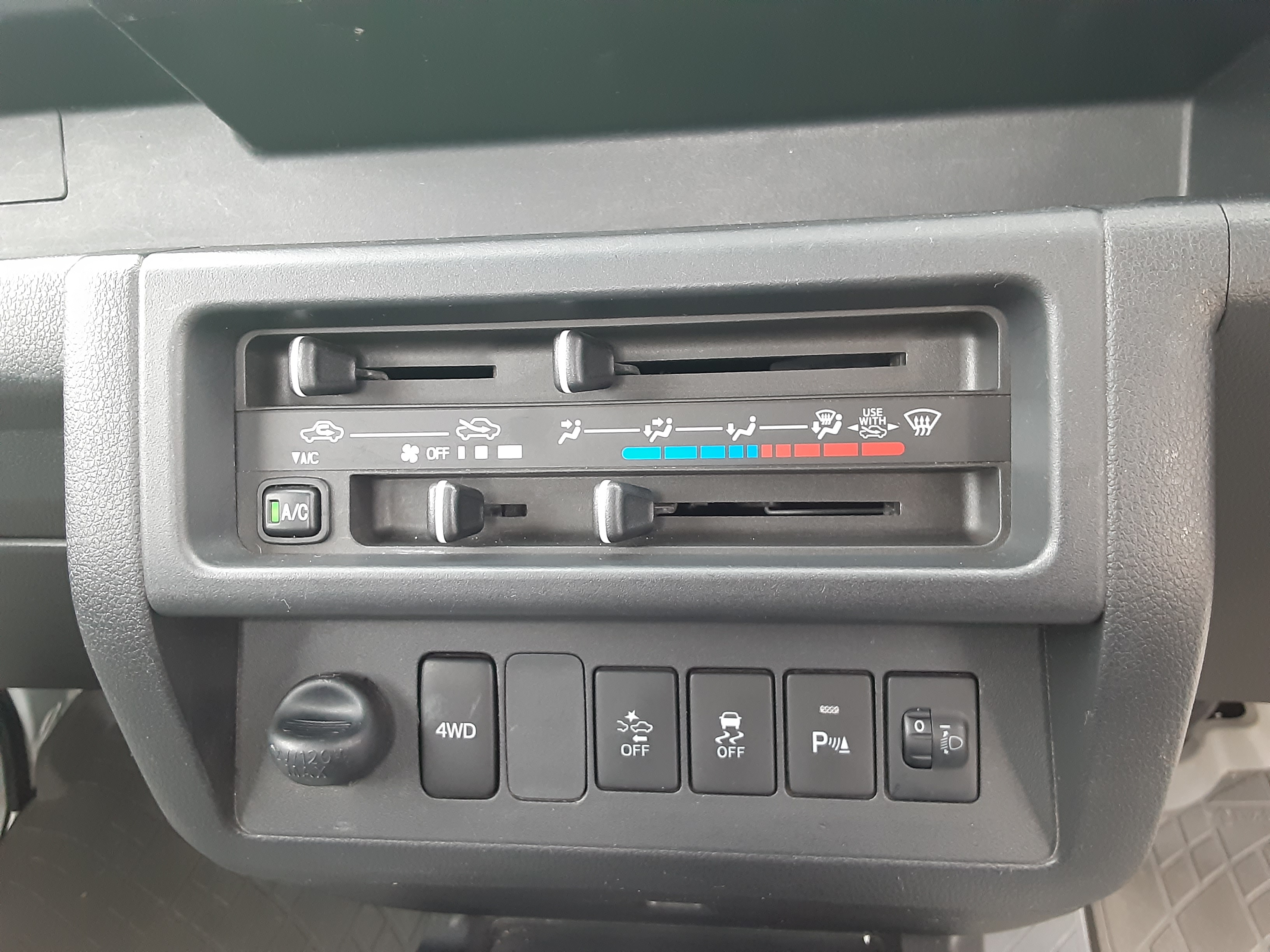 ダイハツ 中古車 ハイゼットトラック スタンダードＳＡＩＩＩｔの商品画像6