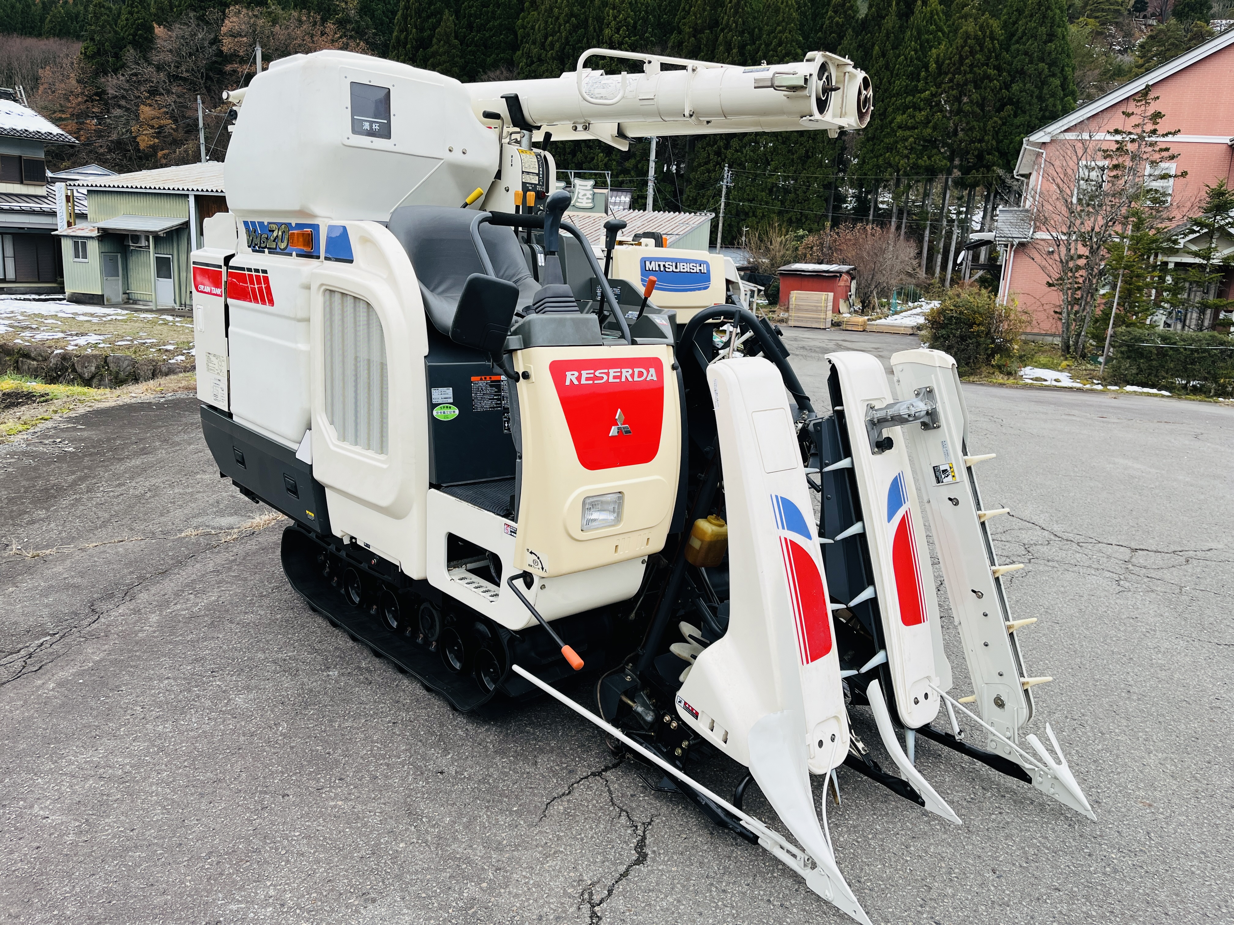 三菱マヒンドラ農機 中古コンバイン VMS20Gの商品画像1