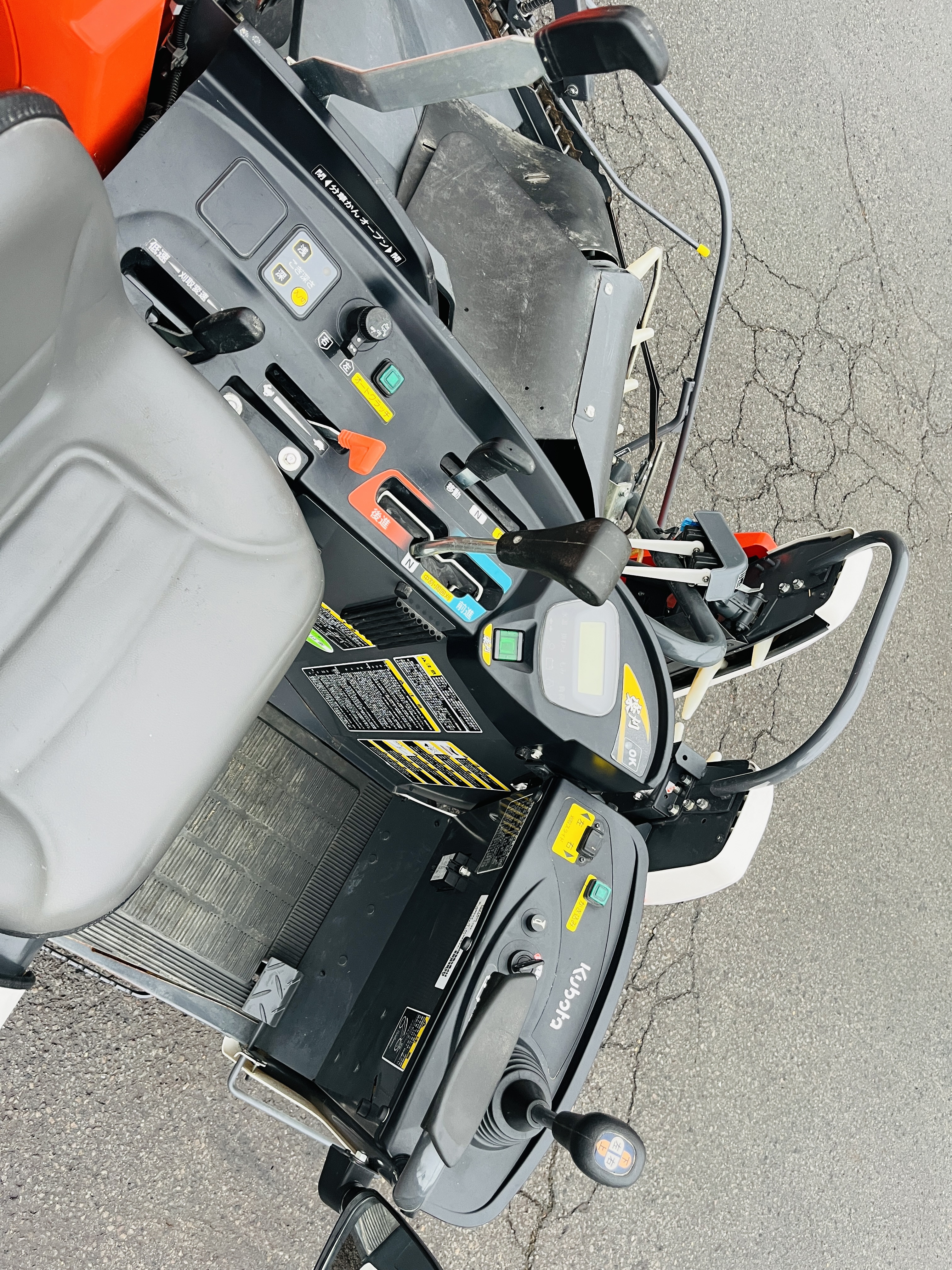 クボタ 中古コンバイン ER215GWの商品画像8