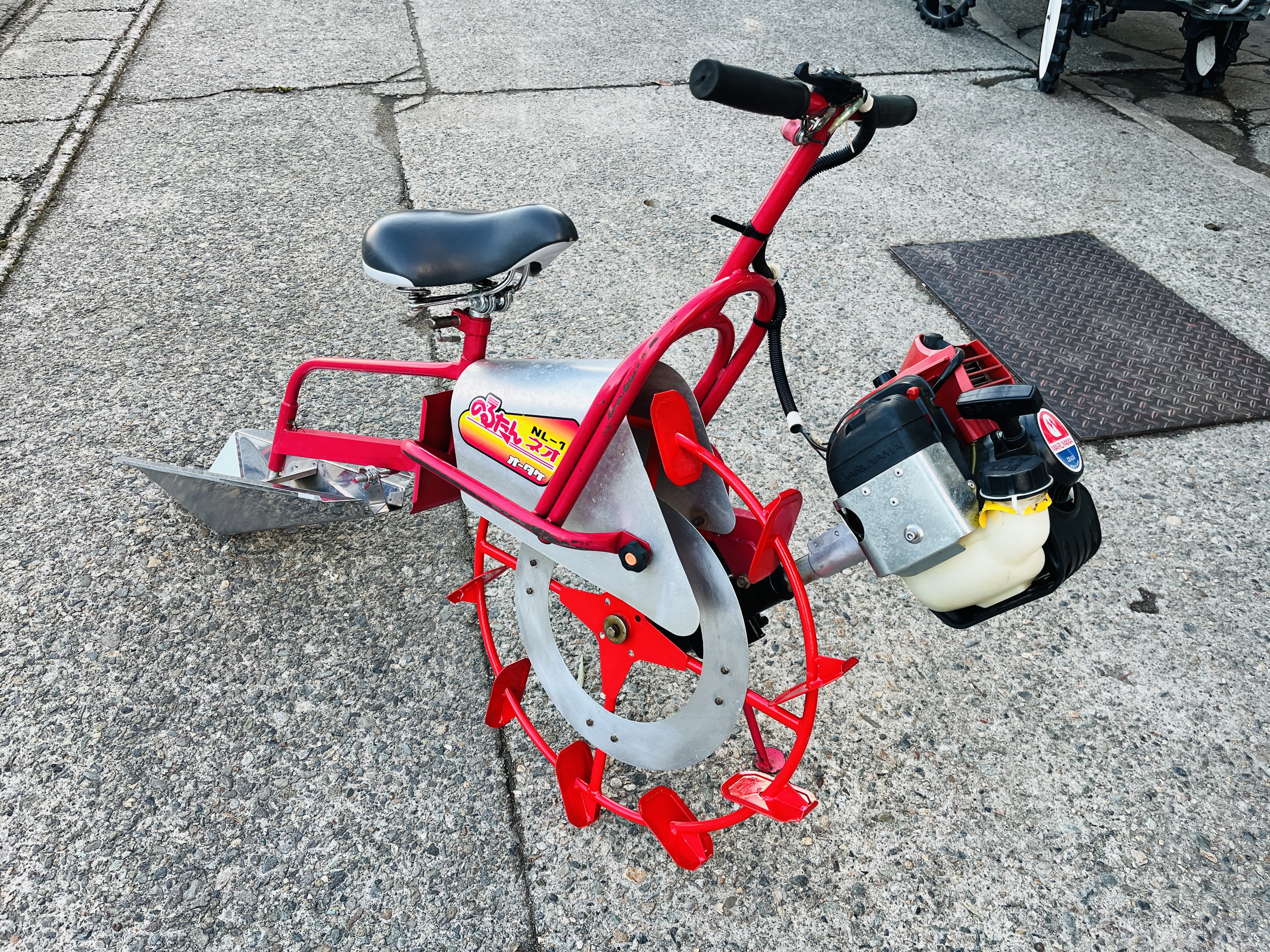 大竹製作所 中古その他 乗用溝切機　NL-1の商品画像1