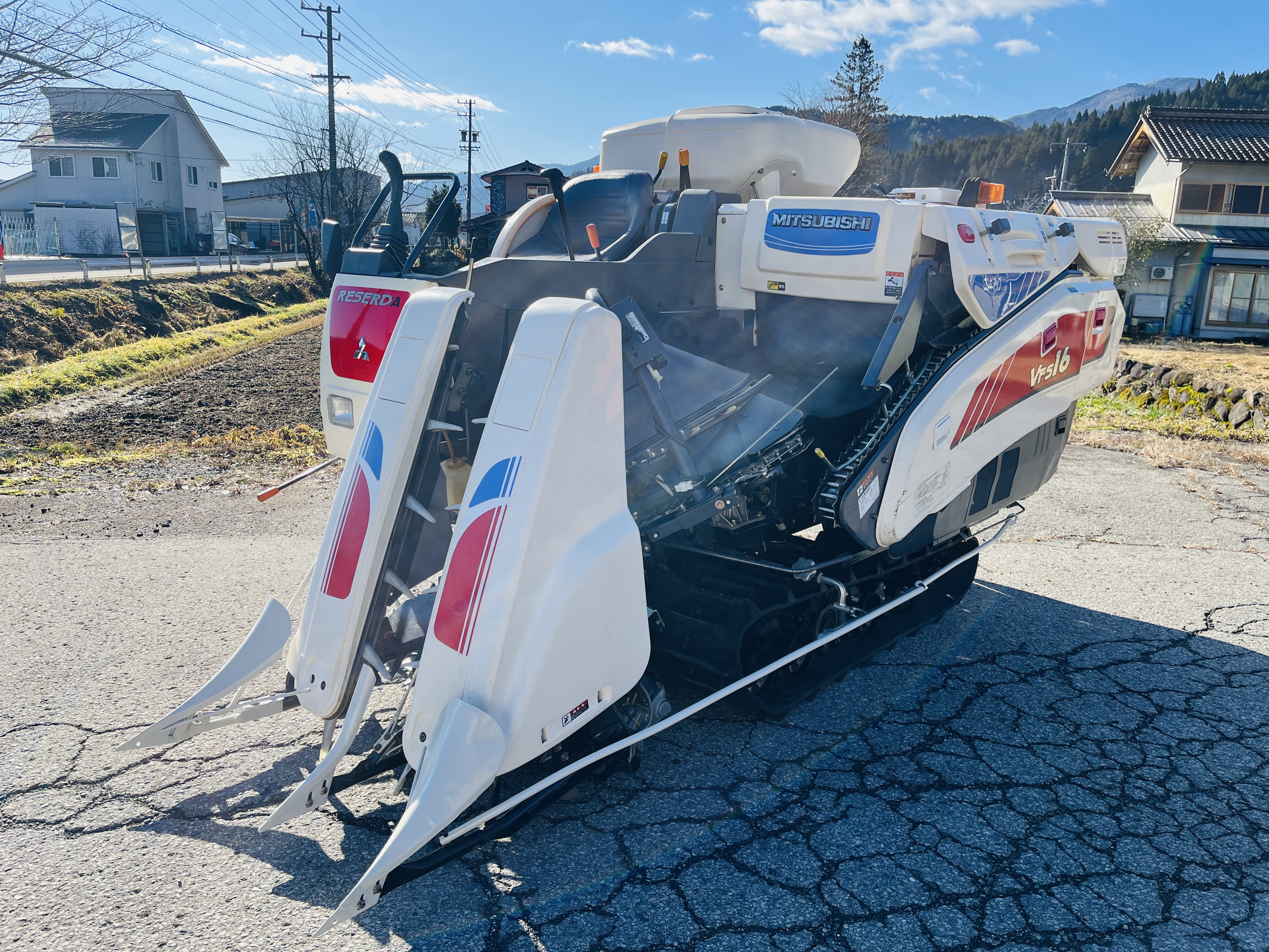 フジイコーポレーション 中古コンバイン VFS16 (VMS16)