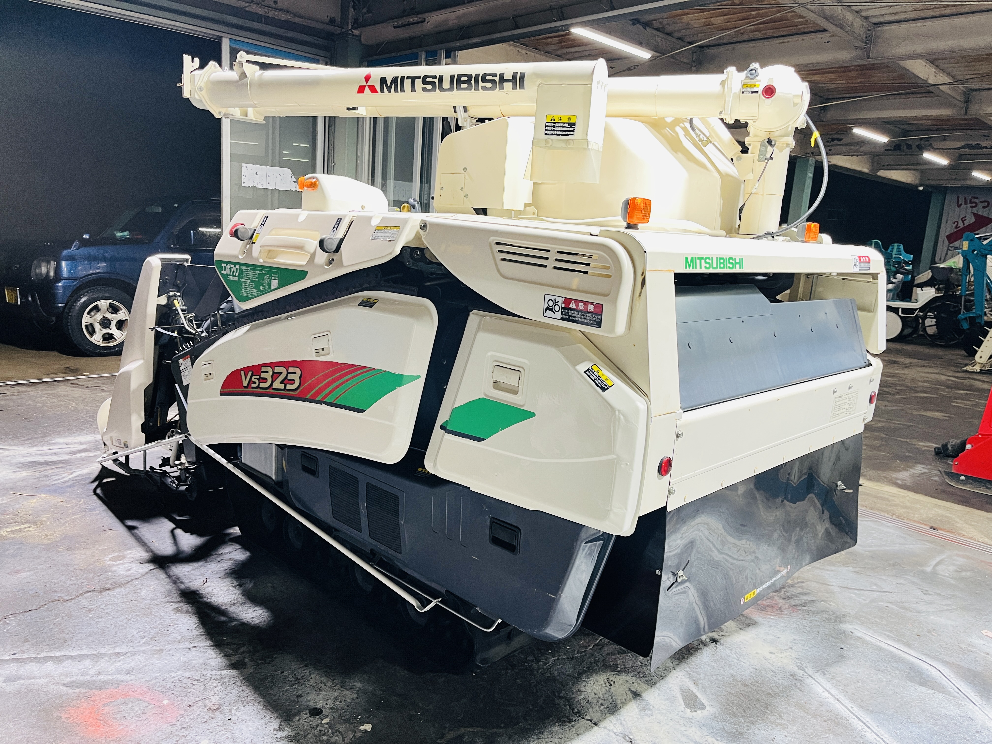 三菱マヒンドラ農機 中古コンバイン VS323の商品画像4