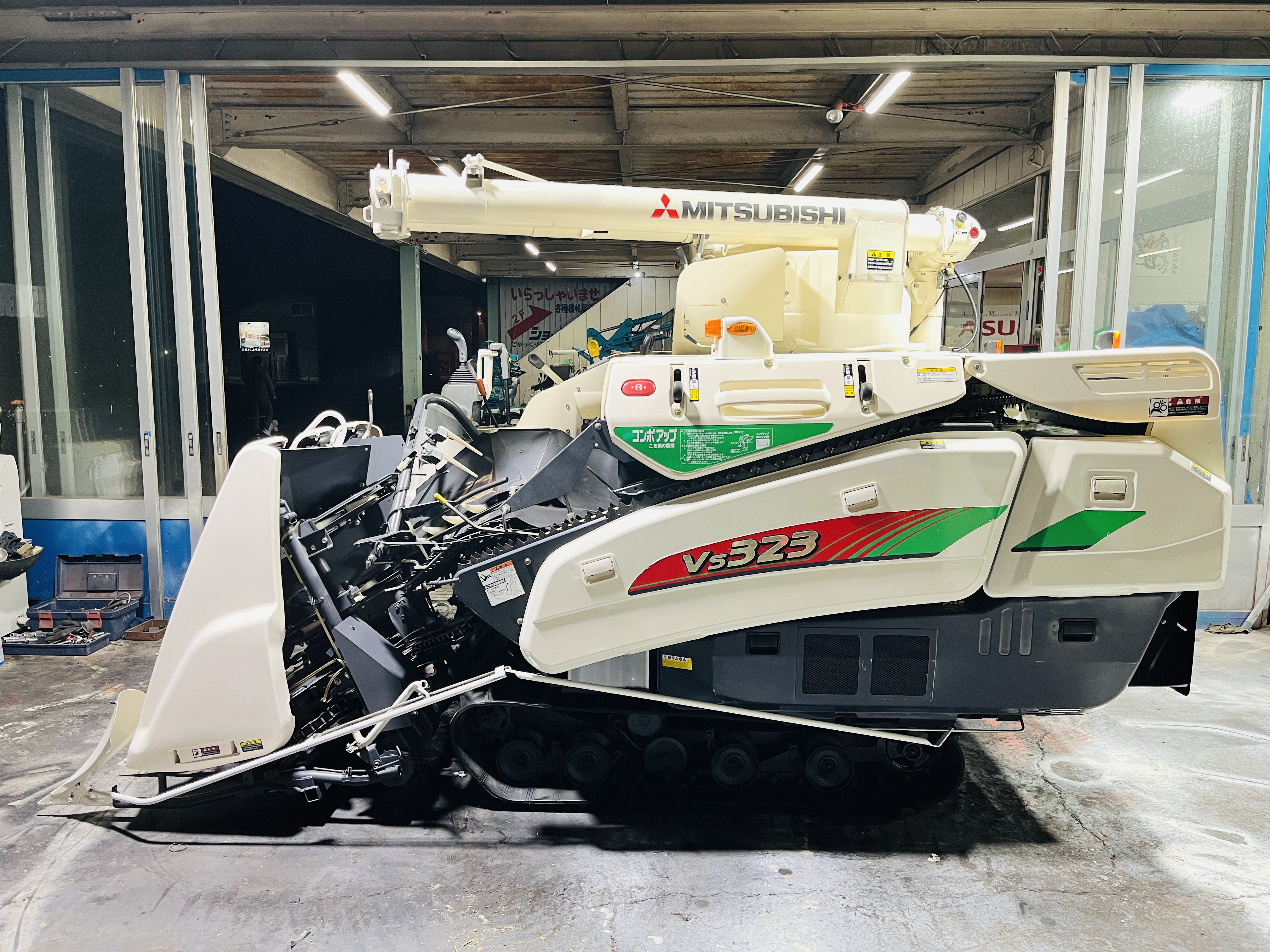 三菱マヒンドラ農機 中古コンバイン VS323の商品画像6