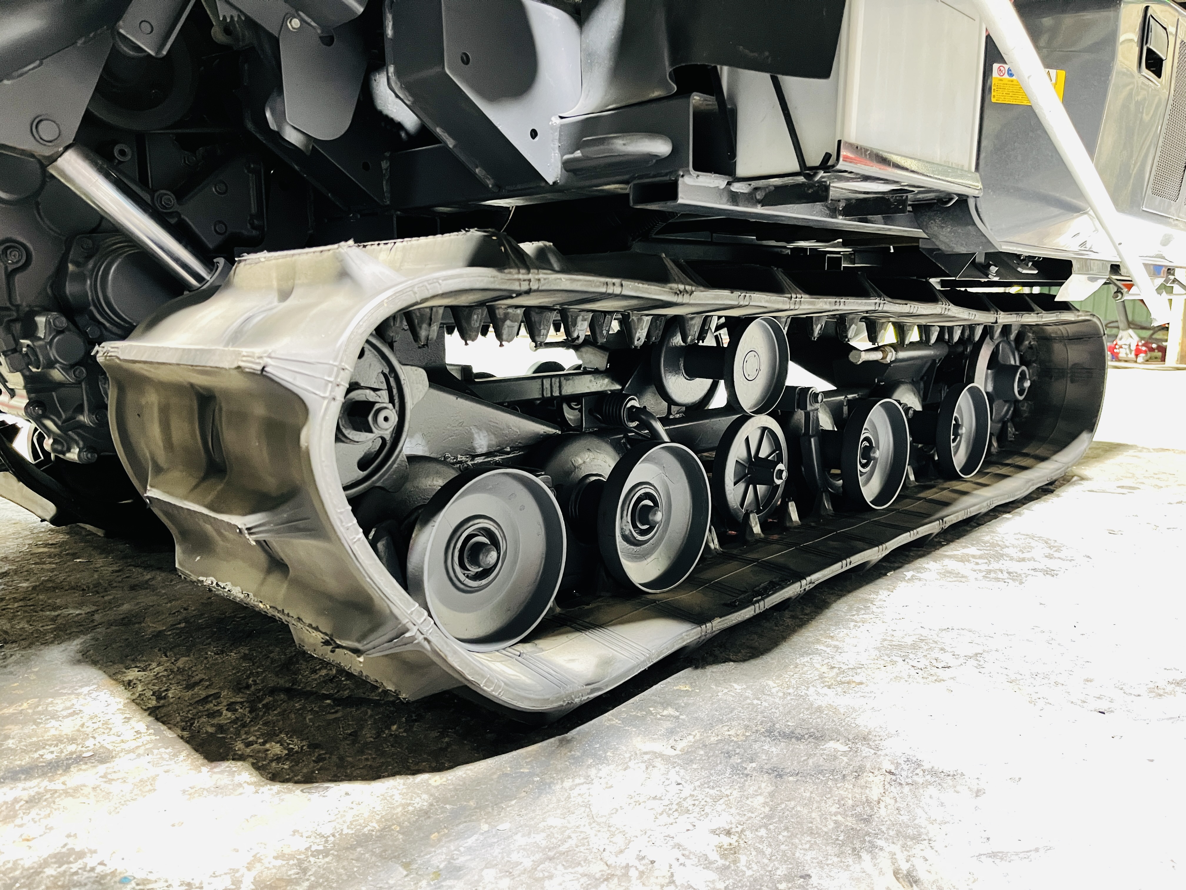 三菱マヒンドラ農機 中古コンバイン VS323の商品画像10