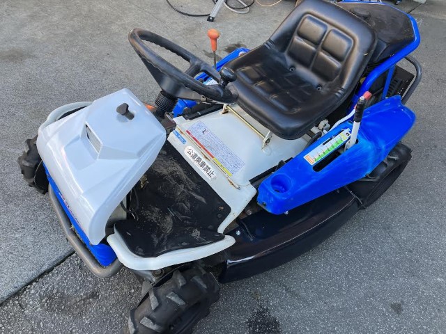 イセキ 中古草刈機 ARM88の商品画像1