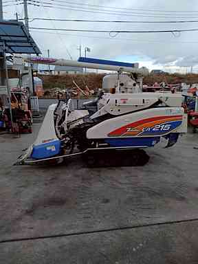 イセキ 中古コンバイン HVB215G-ZKWCの商品画像2