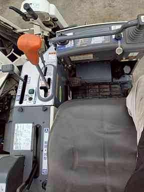 イセキ 中古コンバイン HVB215G-ZKWCの商品画像7