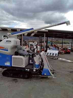 イセキ 中古コンバイン HVB215G-ZKWCの商品画像4