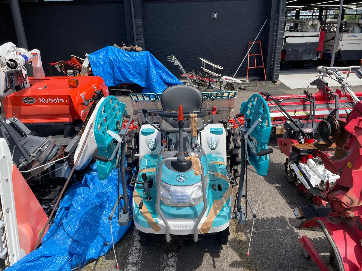 クボタ 中古田植機 1782 クボタ 乗用田植機 SPU45P: 長さ×幅×高さ2360ｍｍ×1610ｍｍ×1300ｍｍの商品画像2