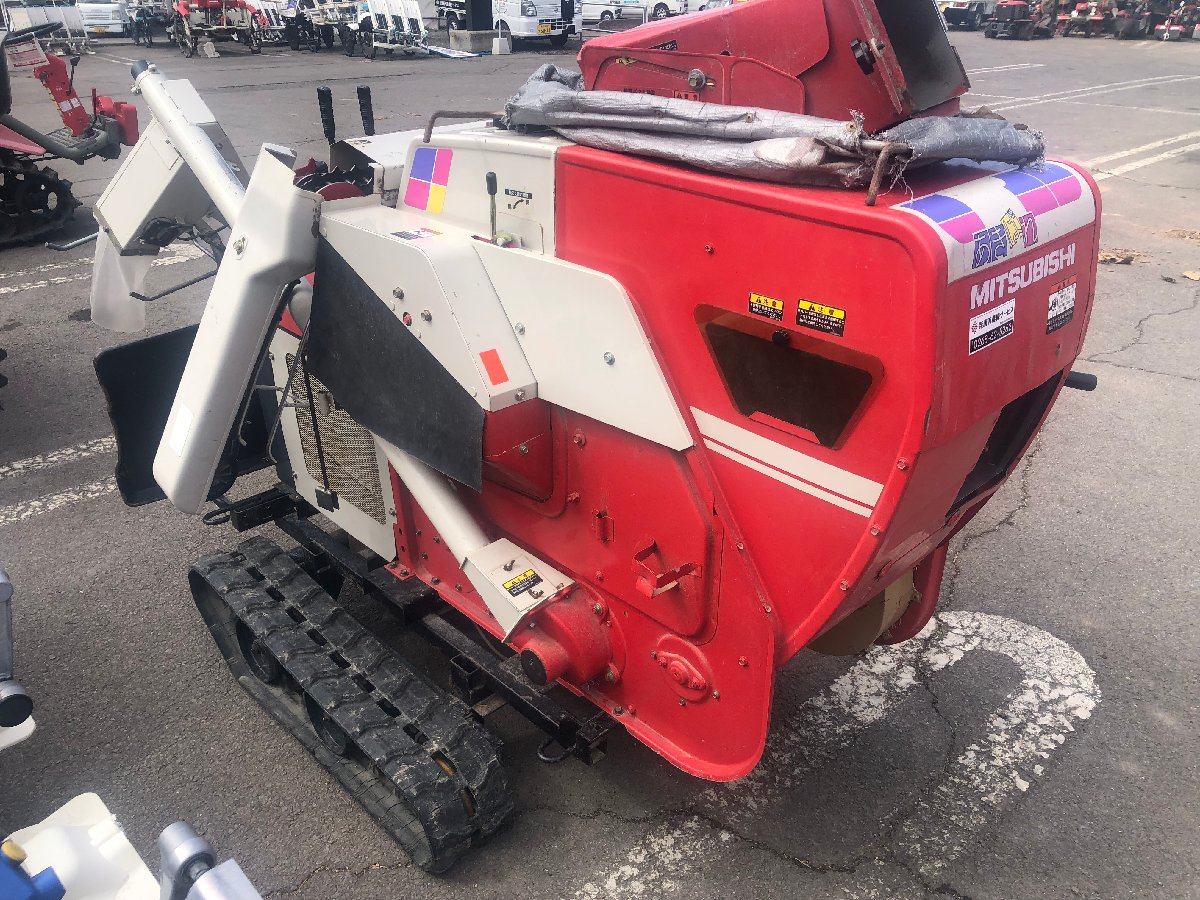 三菱マヒンドラ農機 中古ハーベスター 三菱 ハーベスター MH51  機体寸法:2100×1100×1230(mm) 出力5ps 燃料:無鉛ガソリンの商品画像3